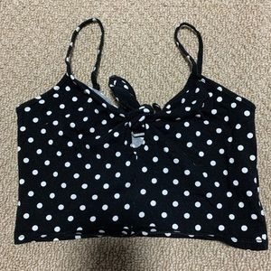 polka dot top!